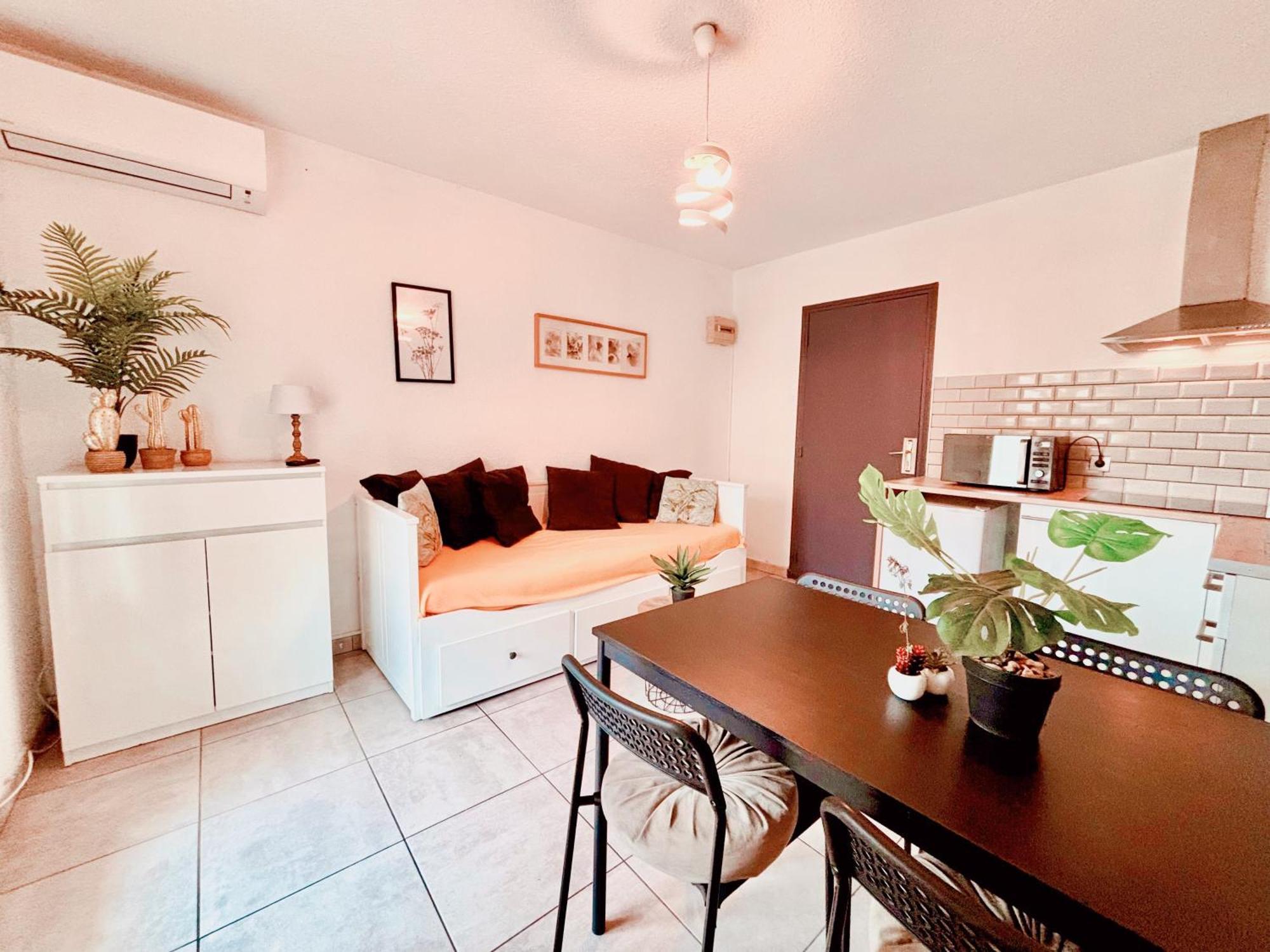 Appartement Calme Avec Jardin Privatif - 3 - Canet-en-Roussillon Buitenkant foto